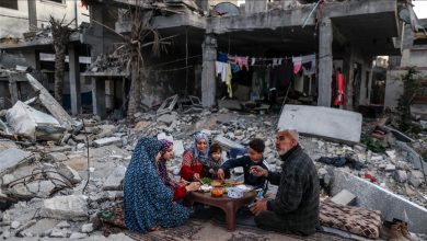 Photo of Ramazan u Gazi: Palestinci se iftare na ruševinama svojih domova
