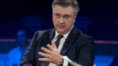 Photo of Plenković poručio da mir za Ukrajinu mora uključivati reintegraciju okupiranih područja
                            
                                Plenković poručio da mir za Ukrajinu mora uključivati reintegraciju okupiranih područja