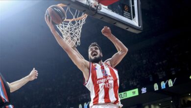 Photo of Euroliga kaznila Crvenu zvezdu zbog propusta na utakmici sa Monakom
                            
                                Euroliga kaznila Crvenu zvezdu zbog propusta na utakmici sa Monakom