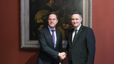 Photo of Bećirović u razgovoru s Rutteom kazao da NATO mora biti spreman zaštititi BiH