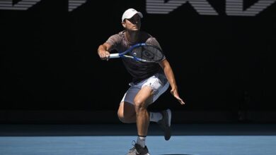 Photo of Srbijanski teniser Kecmanović u finalu ATP turnira u Delray Beachu
                            
                                Srbijanski teniser Kecmanović u finalu ATP turnira u Delray Beachu