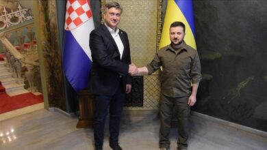 Photo of Plenković i Zelenski za pravedan mir između Ukrajine i Rusije
                            
                                Plenković i Zelenski za pravedan mir između Ukrajine i Rusije