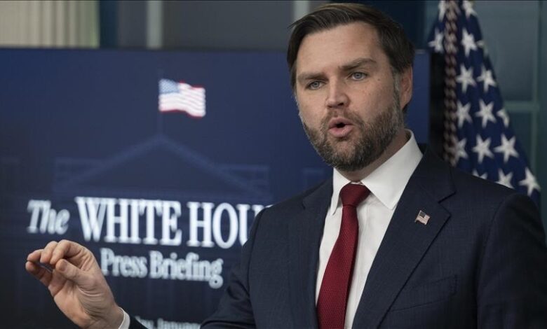 Američko-iranski rat: Vance nagovještava da neće biti produženog prisustva, kaže da će cijene plina ponovo pasti