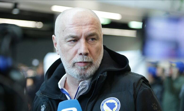 Selektor Barbarez po dolasku u Sarajevo: Spremni smo za izazov protiv Italije, želimo na Svjetsko prvenstvo Selektor Barbarez po dolasku u Sarajevo: Spremni smo za izazov protiv Italije, želimo na Svjetsko prvenstvo